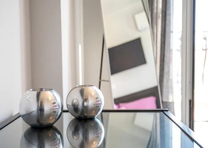 Evergreen Loft - Modern Centre Living Appartement